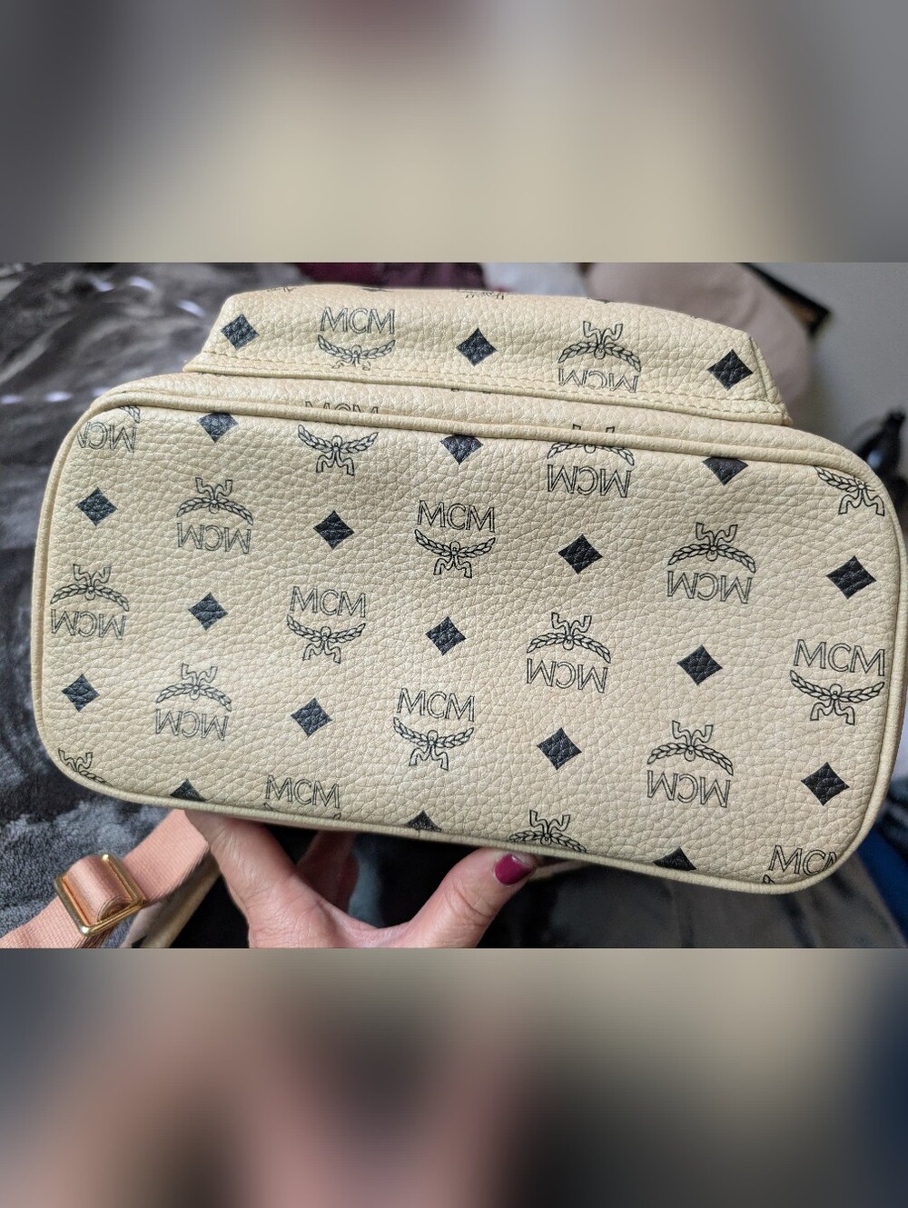 MCM Beige Visetos Side Studs Stark Medium Backpack with Black Logo Print - Picture 7 of 15